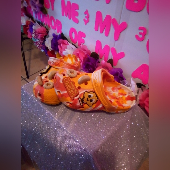 #211👉🏼Toddler Honey🍯 Nut🥜 Cheerios CROCS - Picture 5 of 5